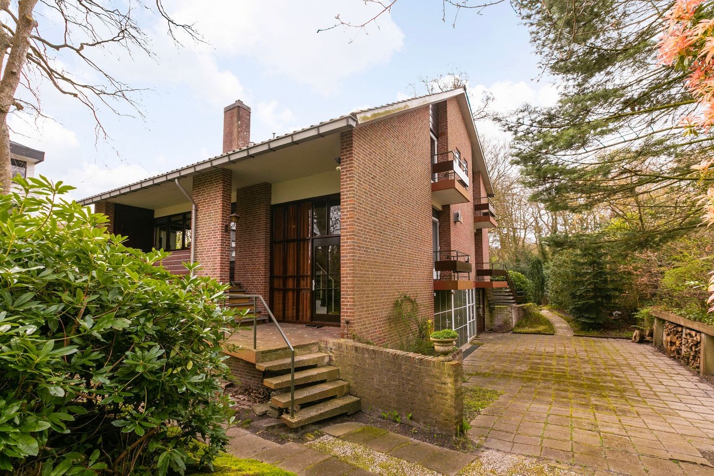 Vrijstaande woning te koop: Kerkelaan 9, Bergen (Nh)
