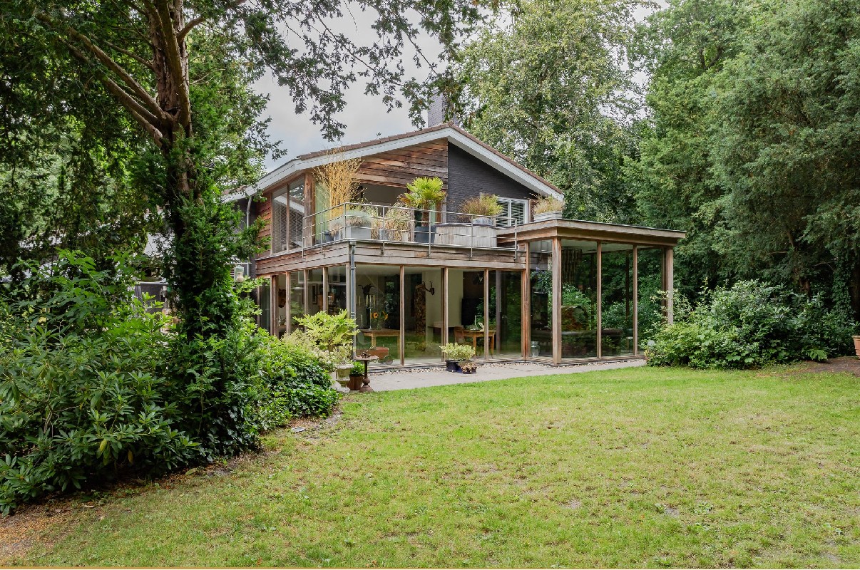 Vrijstaande woning te koop: Komlaan 5, Bergen (Nh)