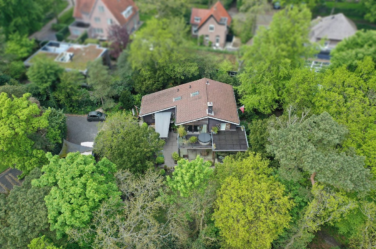 Vrijstaande woning te koop: Komlaan 5, Bergen (Nh)