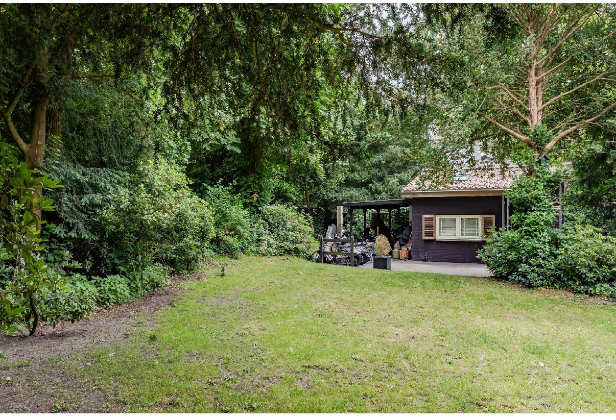 Vrijstaande woning te koop: Komlaan 5, Bergen (Nh)