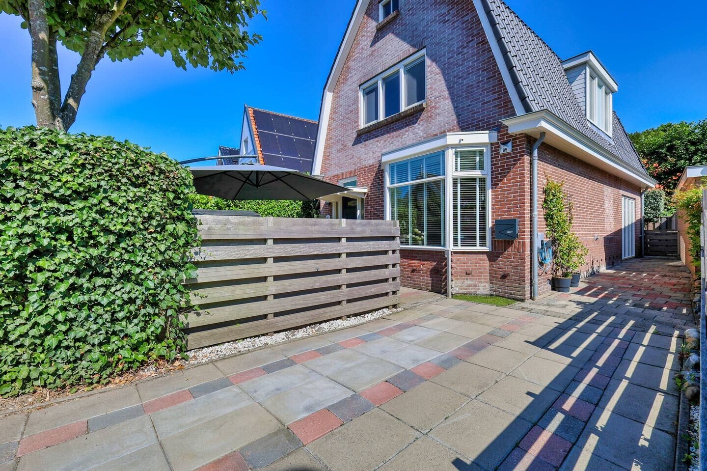 Vrijstaande woning te koop: Dorpsstraat 85, Bergen (Nh)
