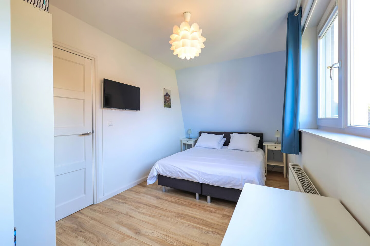 Vrijstaande woning te koop: Dorpsstraat 85, Bergen (Nh)