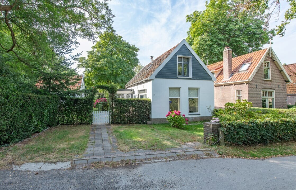 Appartement te koop: Burgemeester Peecklaan 32, Schoorl