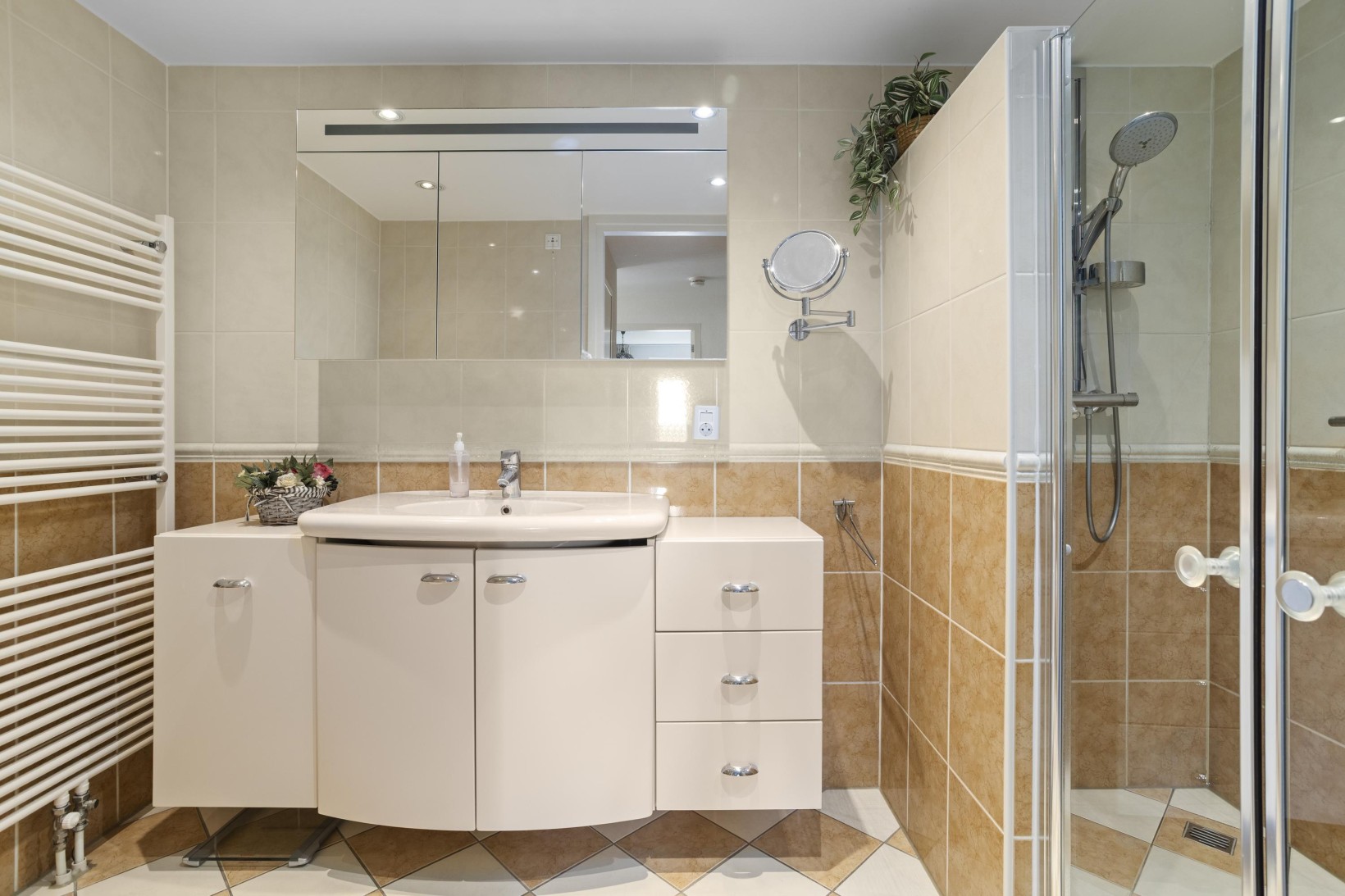 Appartement te koop: De Brink 22, Castricum