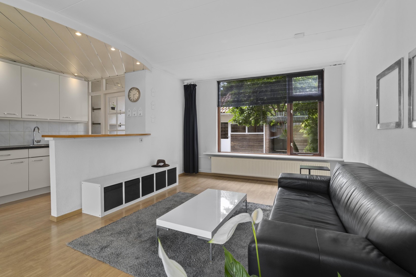 Tussenwoning te koop: Goudenregenlaan 21, Castricum