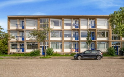 Admiraal de Ruyterlaan 59