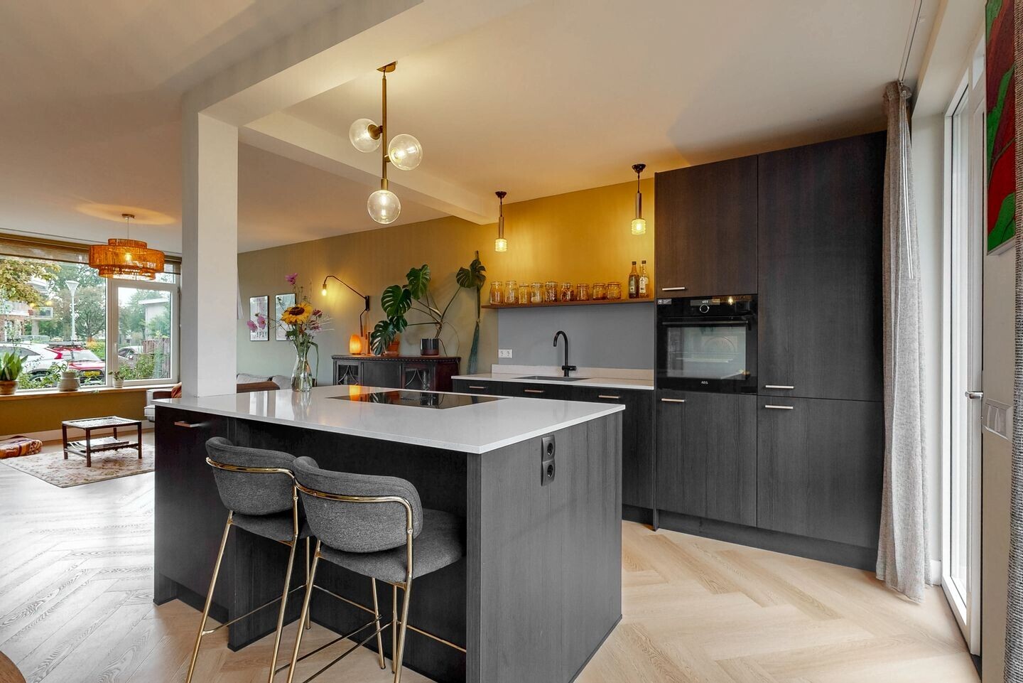 Tussenwoning te koop: Rooseveltlaan 6, Castricum