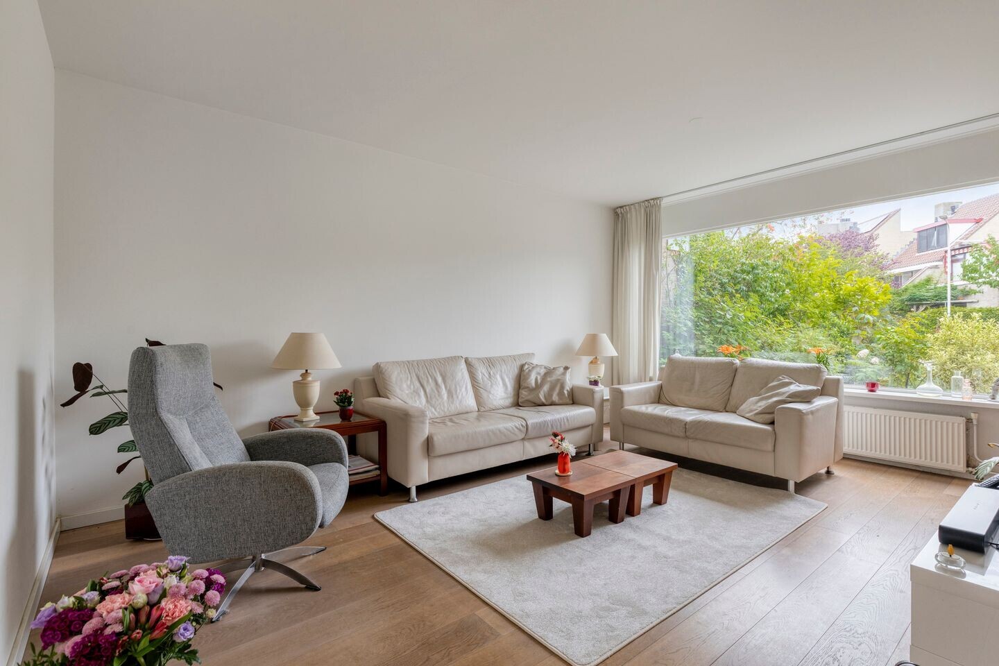 Tussenwoning te koop: Zwanebloem 7, Castricum