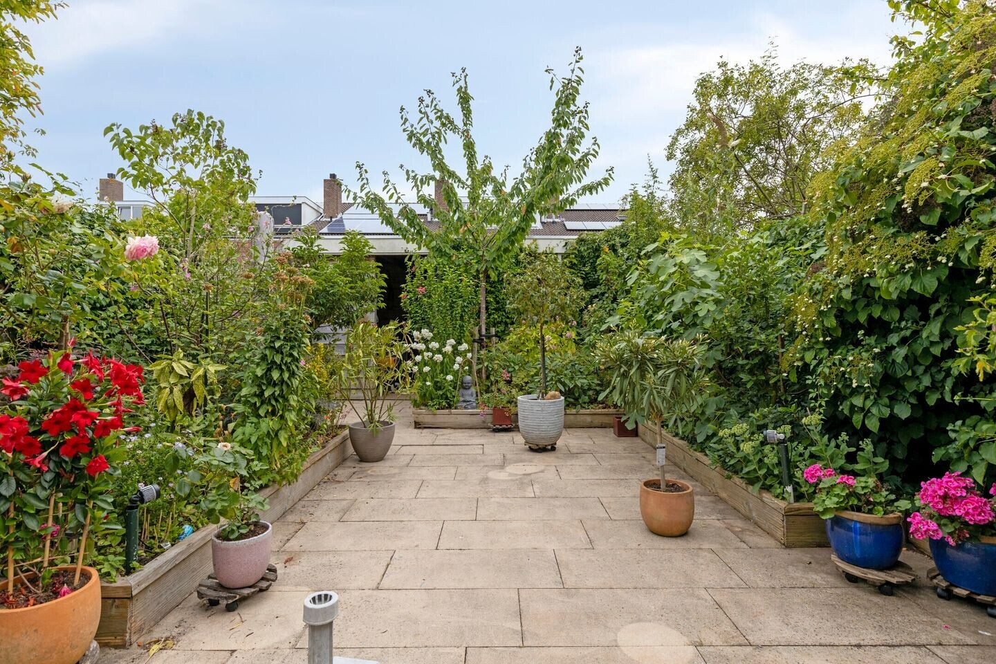 Tussenwoning te koop: Zwanebloem 7, Castricum