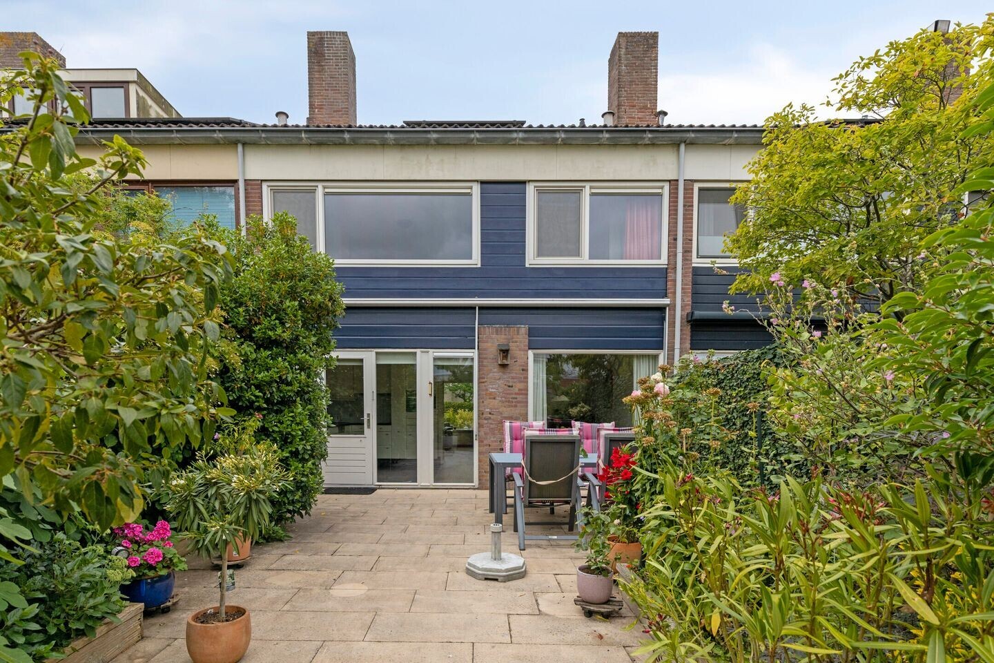 Tussenwoning te koop: Zwanebloem 7, Castricum