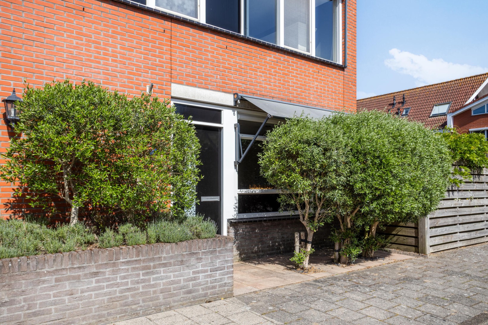 Tussenwoning te koop: Fien de la Marstraat 52, Castricum