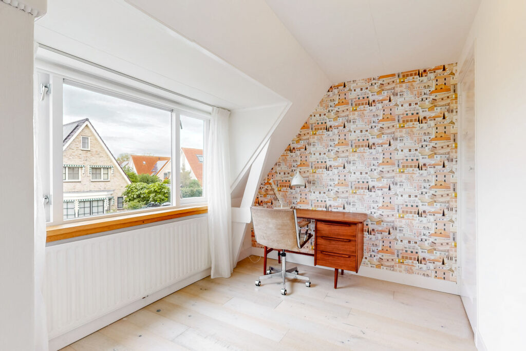 Twee-onder-één-kap te koop: Dusseldorperweg 136, Limmen