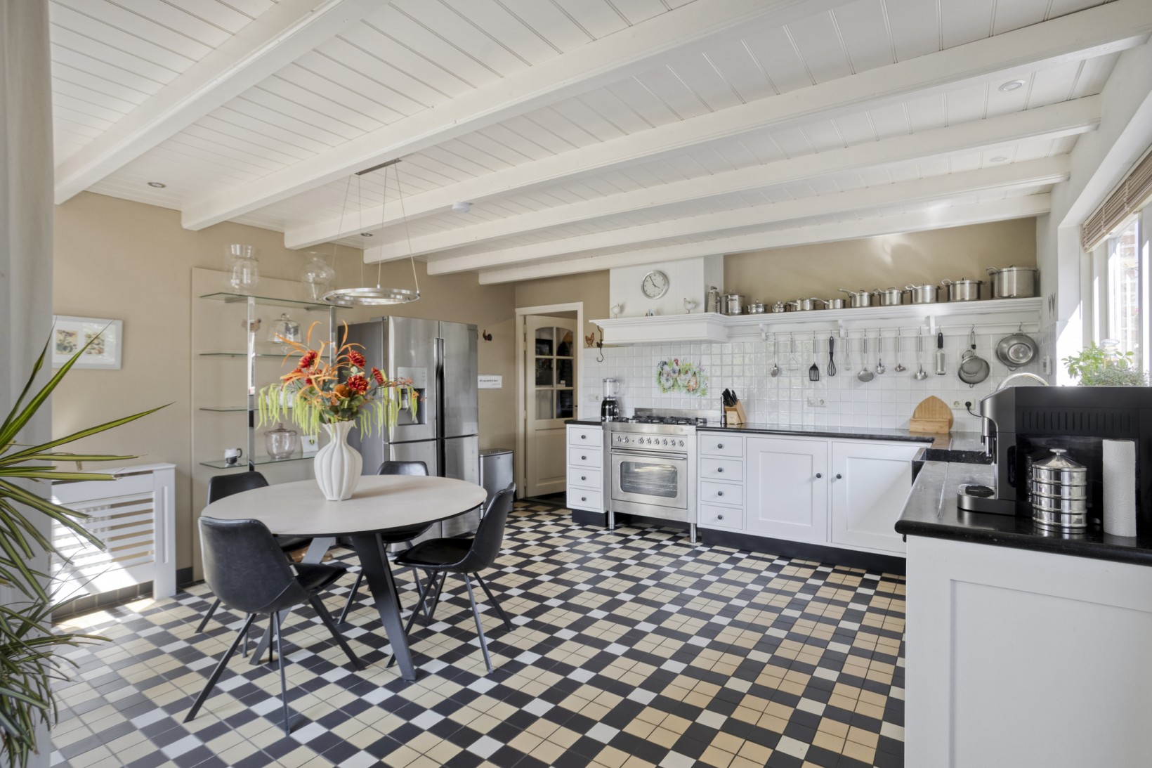 Vrijstaande woning te koop: Rijksweg 80, Limmen
