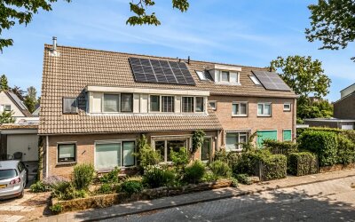 Hogeweg 22
