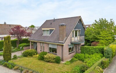 Hogeweg 46