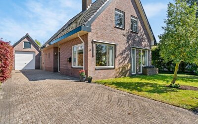 Hogeweg 68
