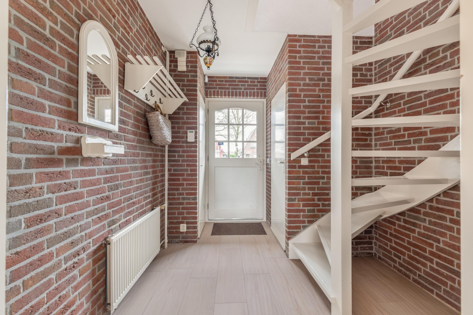 Vrijstaande woning te koop: Burgemeester Nieuwenhuijsenstraat 34, Limmen