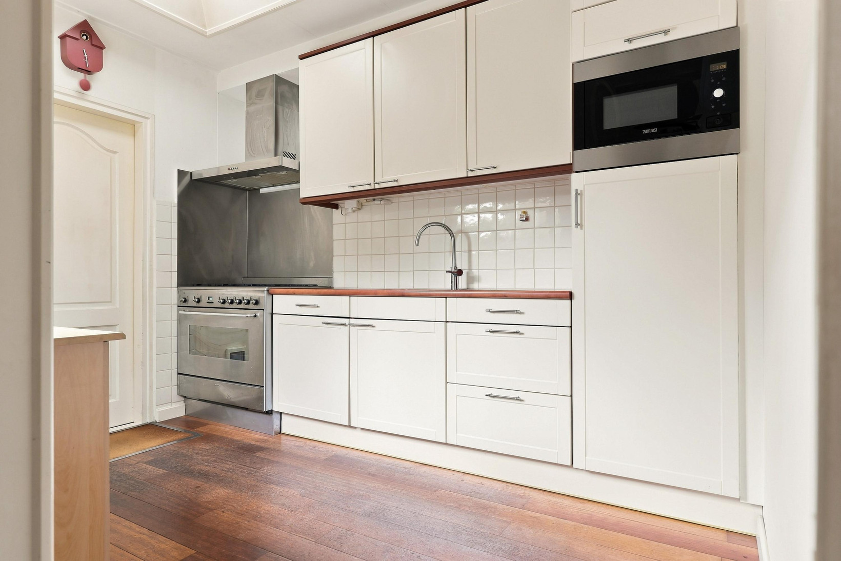 Tussenwoning te koop: Vredeburglaan 14, Limmen