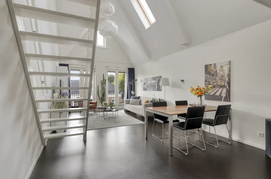 Appartement te koop: Middelweg 117B, Uitgeest