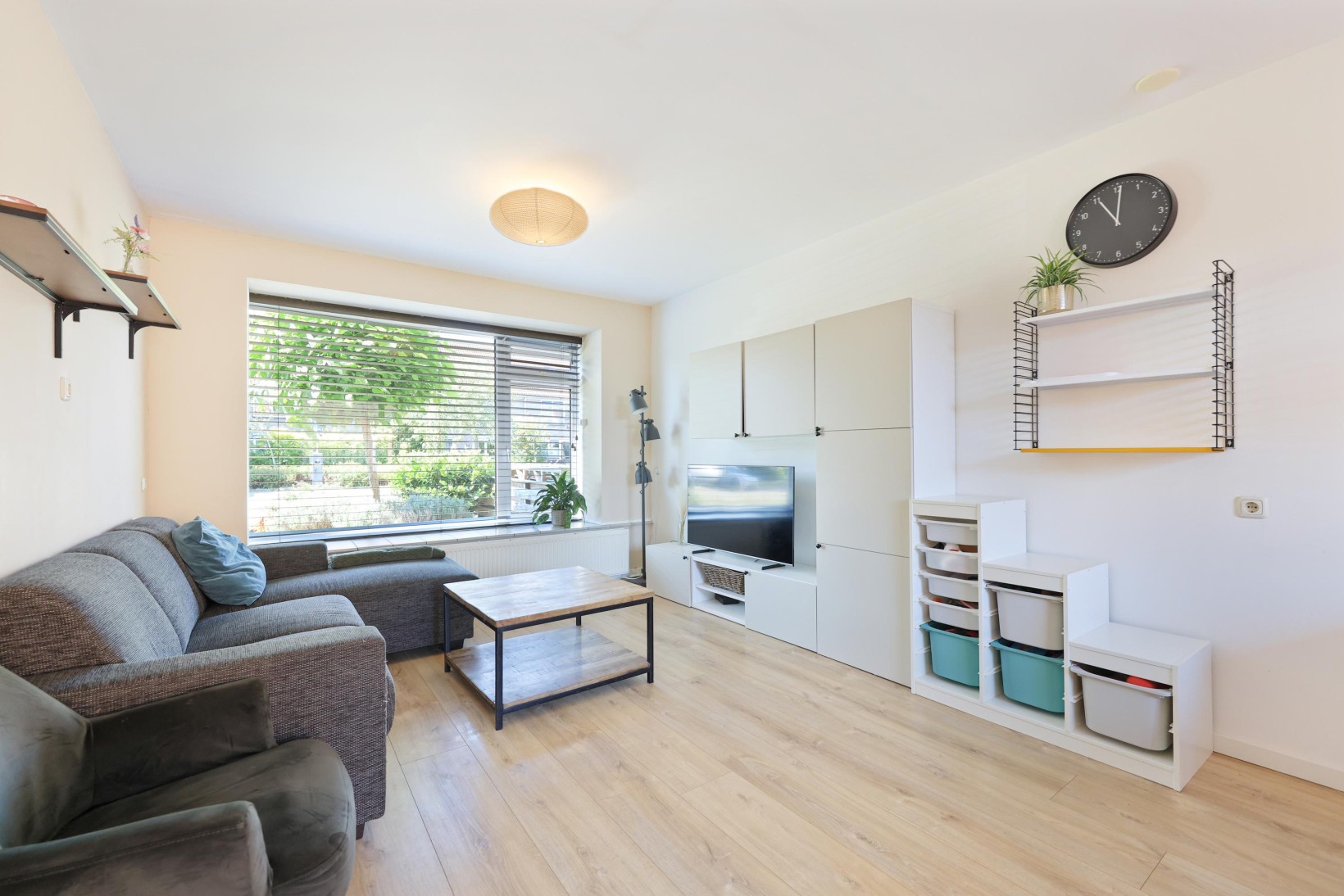 Tussenwoning te koop: Wethouder C. Kromstraat 18, Uitgeest