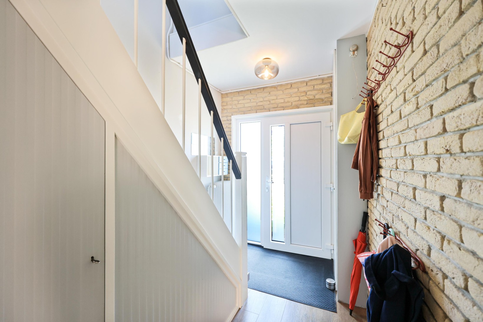 Tussenwoning te koop: Wethouder C. Kromstraat 18, Uitgeest