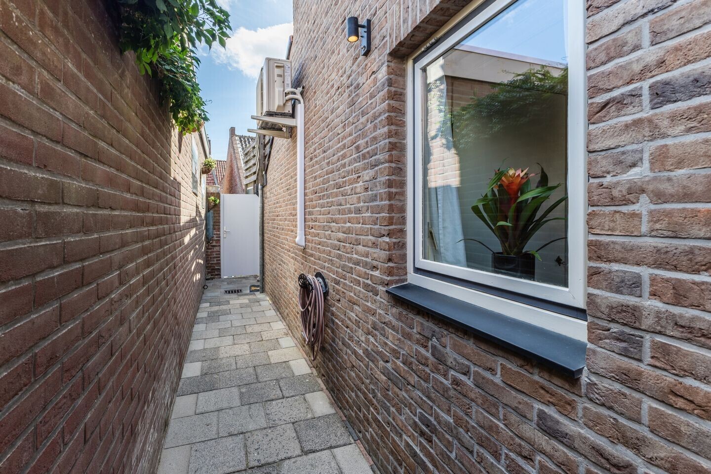 Tussenwoning te koop: Bergstraat 42, Egmond Aan Zee