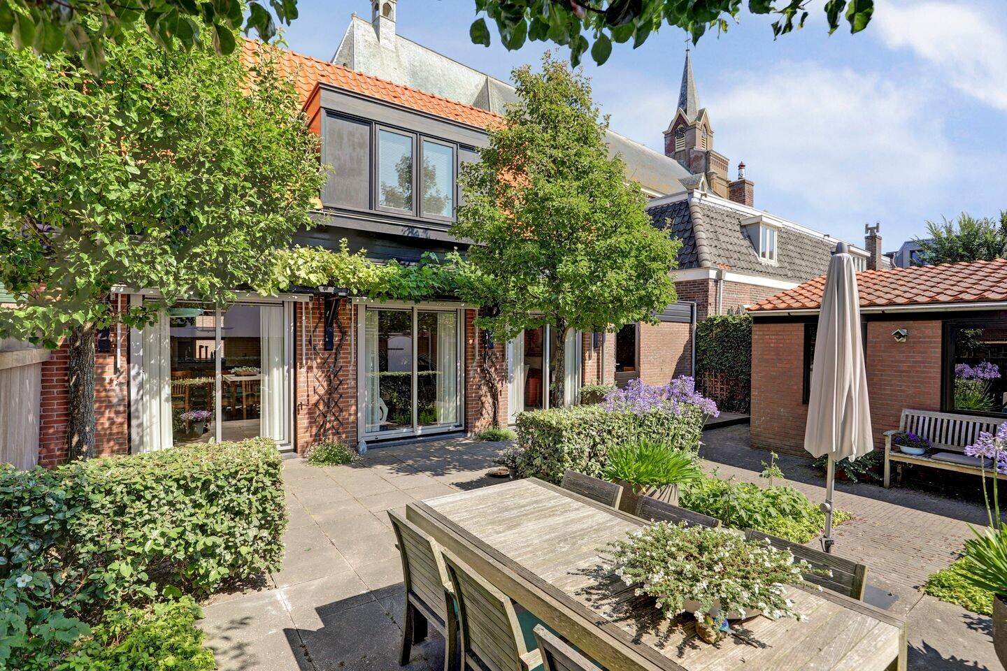 Twee-onder-één-kap te koop: Visserstraat 5, Egmond Aan Zee