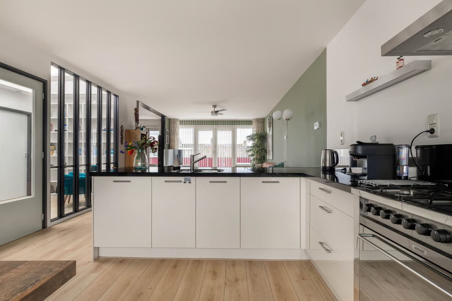 Appartement te koop: Burgemeester Nielestraat 12, Egmond Aan Zee