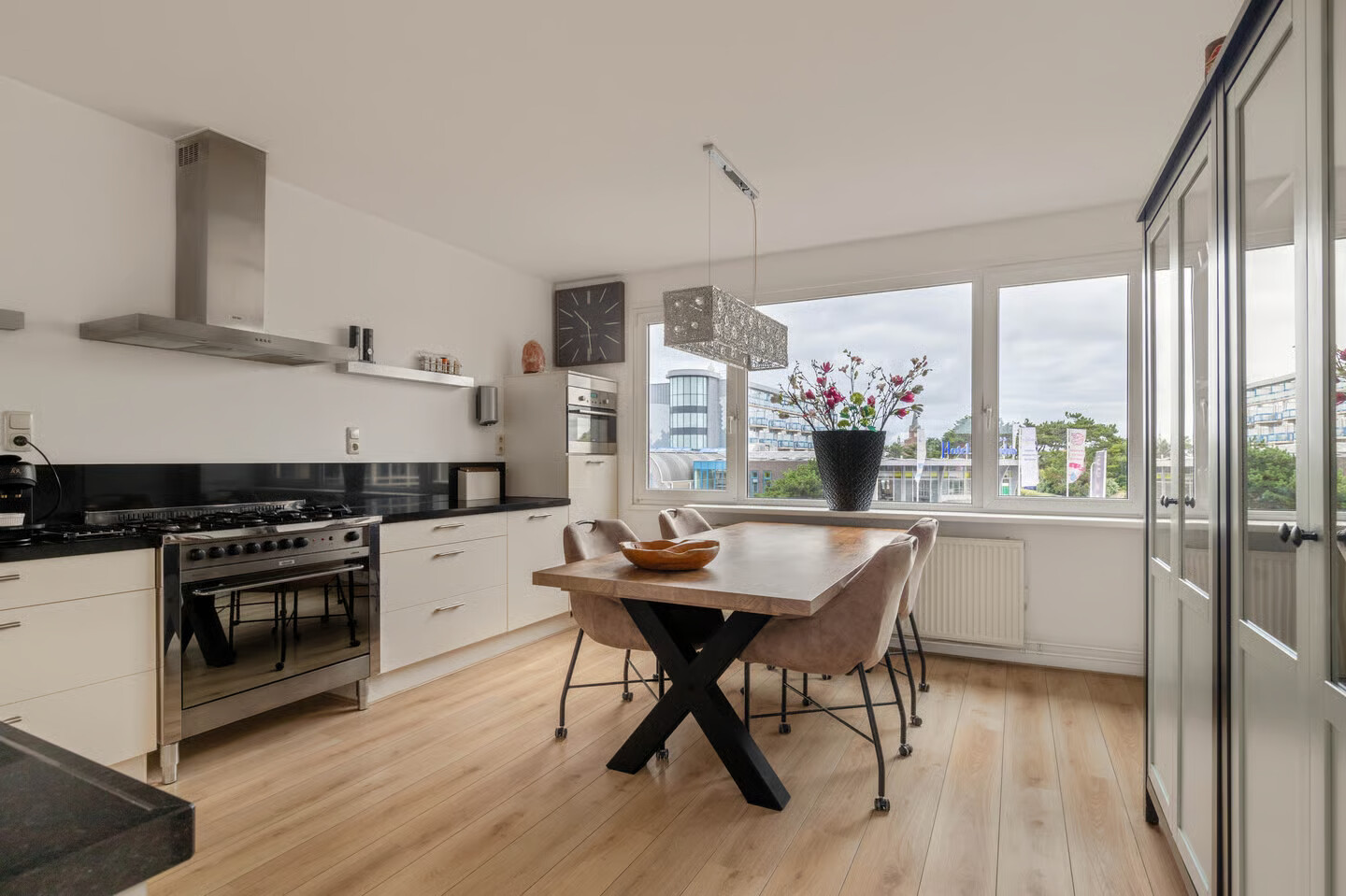 Appartement te koop: Burgemeester Nielestraat 12, Egmond Aan Zee