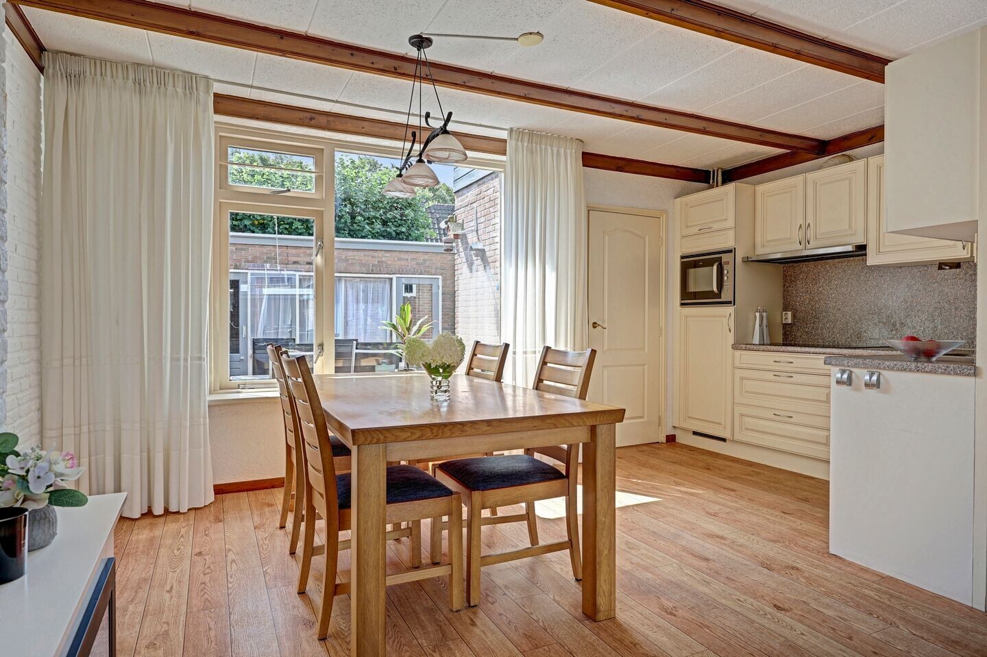 Tussenwoning te koop: Boonakkersteeg 4B, Egmond-Binnen