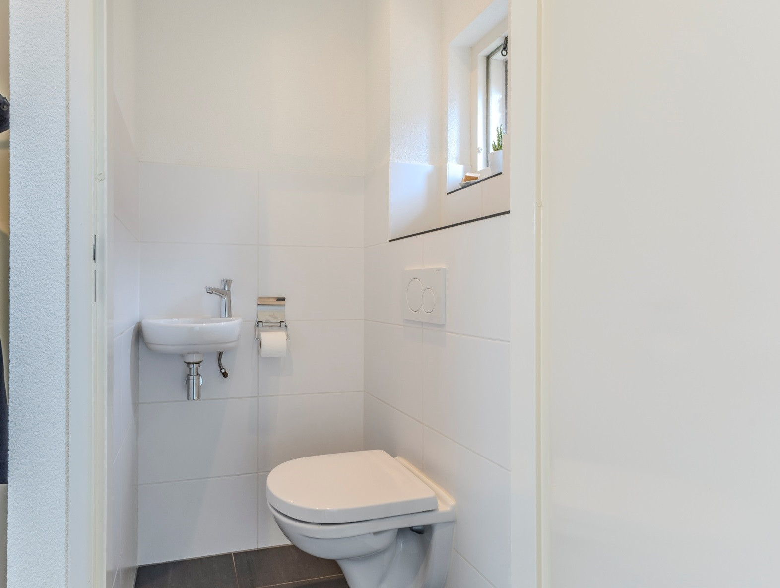 Tussenwoning te koop: Snoeckenburg 11, Egmond-Binnen