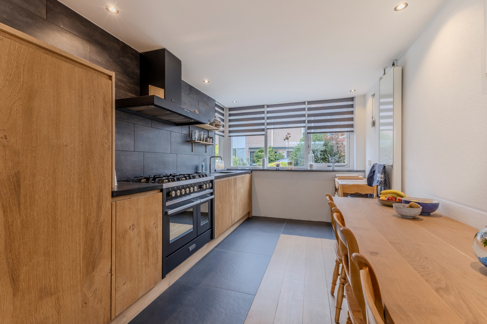 Tussenwoning te koop: Snoeckenburg 11, Egmond-Binnen