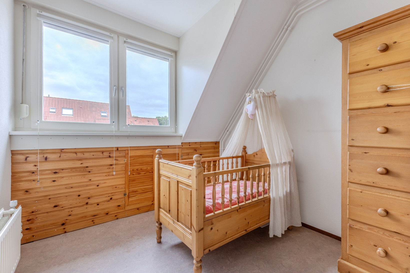 Tussenwoning te koop: Snoeckenburg 11, Egmond-Binnen