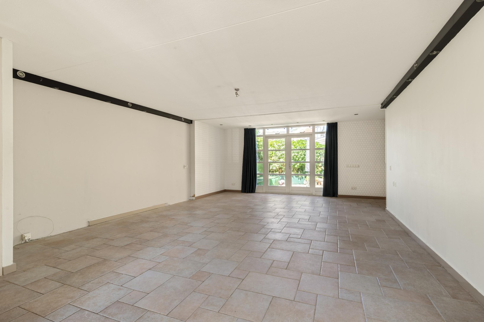 Tussenwoning te koop: Patersweg 7, Beverwijk