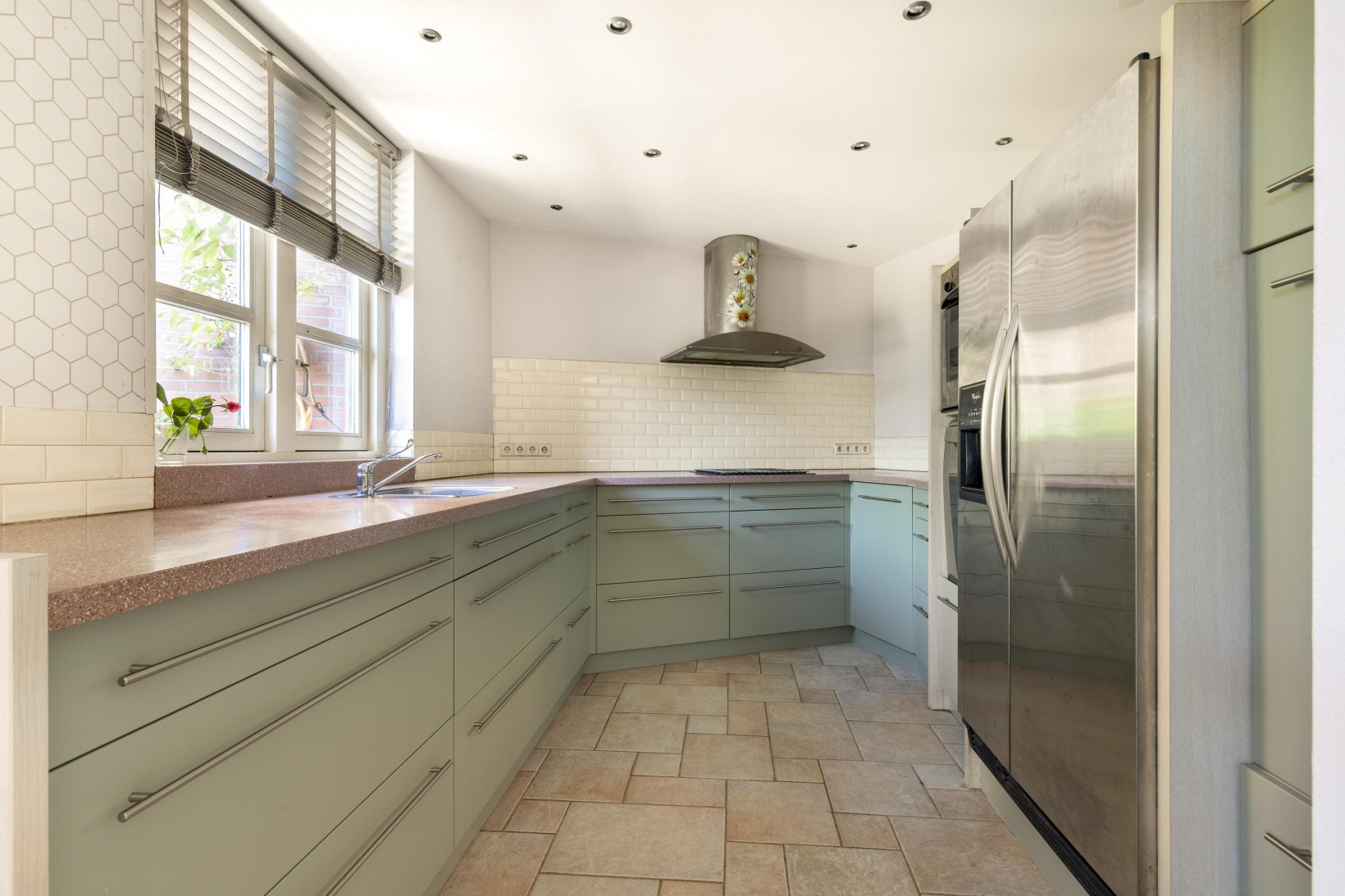 Tussenwoning te koop: Patersweg 7, Beverwijk