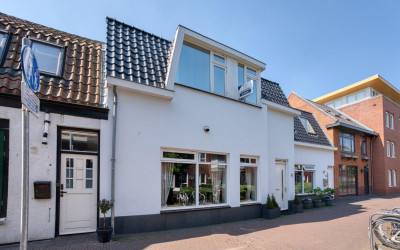 Hobbesteeg 6