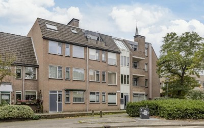 Burgemeester Scholtensstraat 33