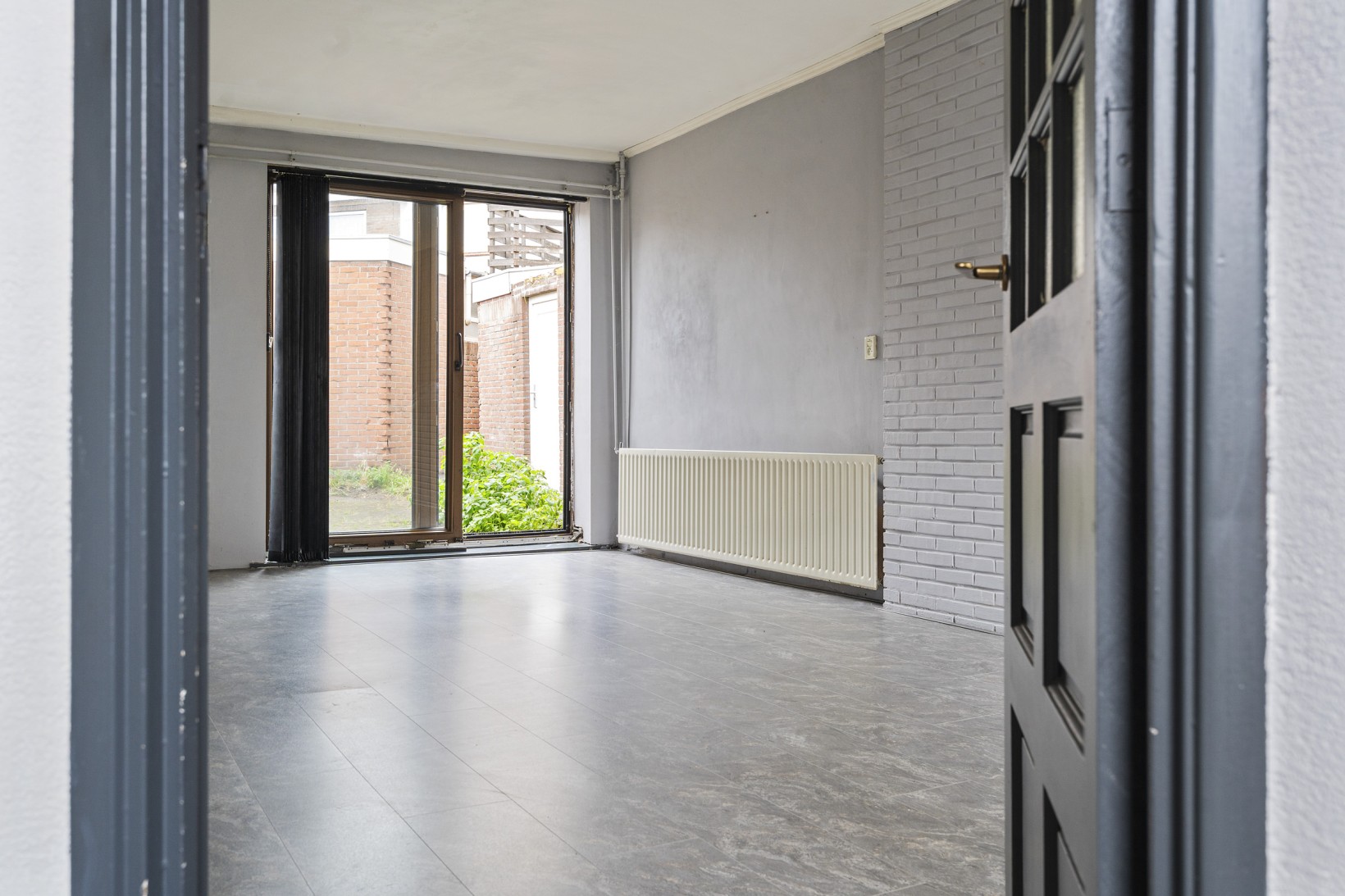 Twee-onder-één-kap te koop: Dierluststraat 14, Beverwijk