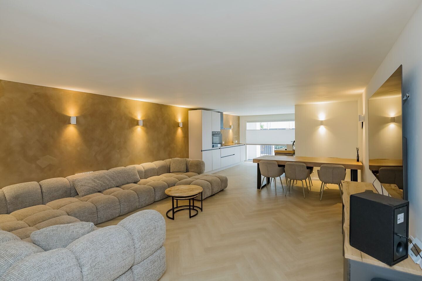 Appartement te koop: Meerstraat 12B, Beverwijk