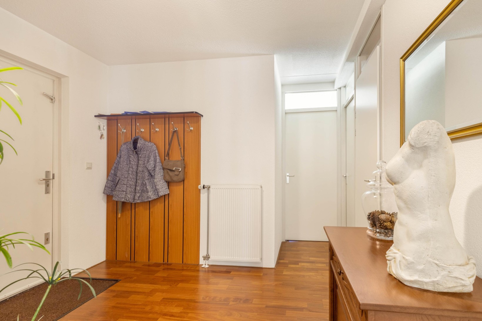 Appartement te koop: Caspar van Baerlehof 3, Beverwijk
