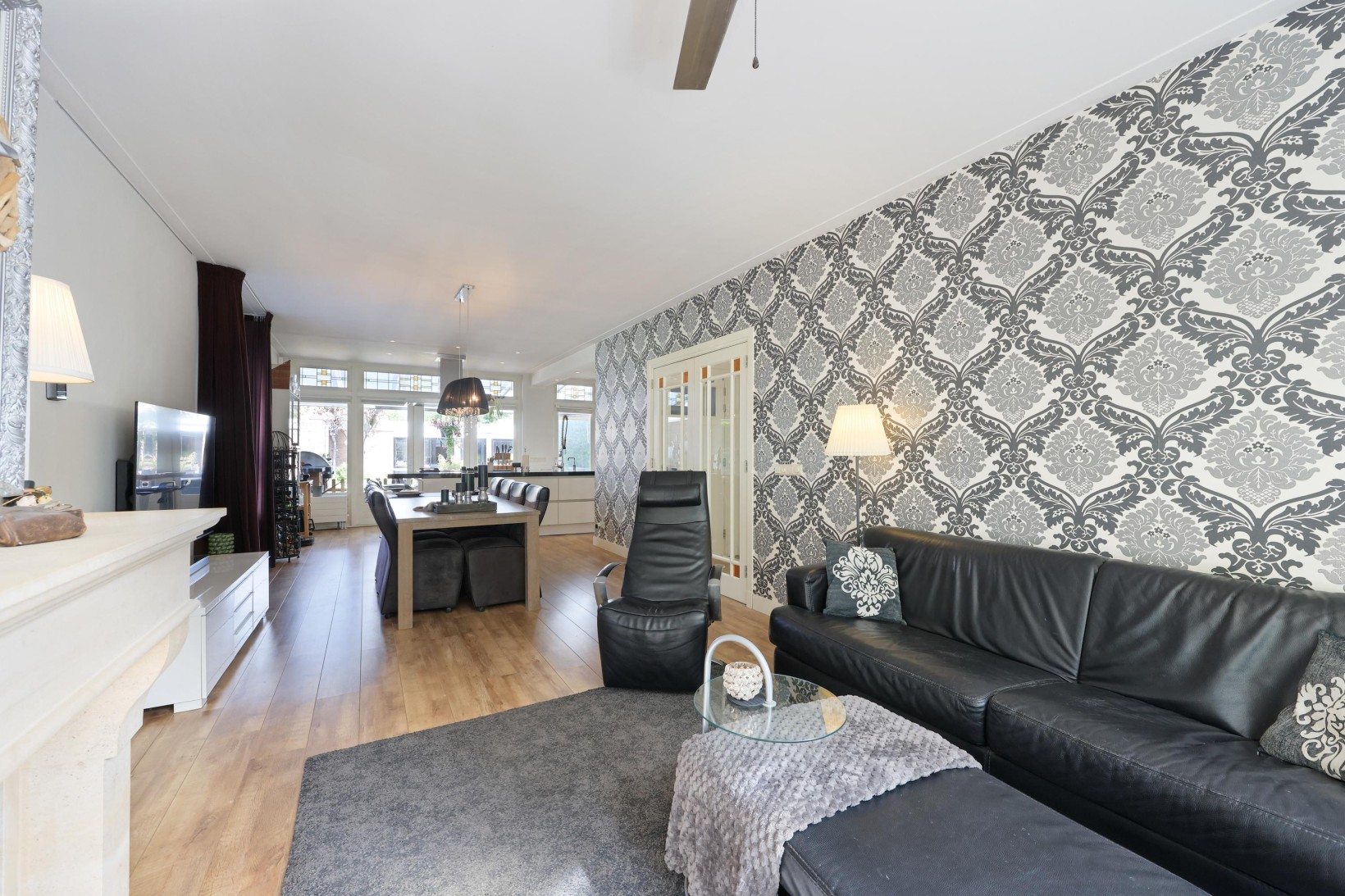 Vrijstaande woning te koop: Akerendamlaan 8, Beverwijk