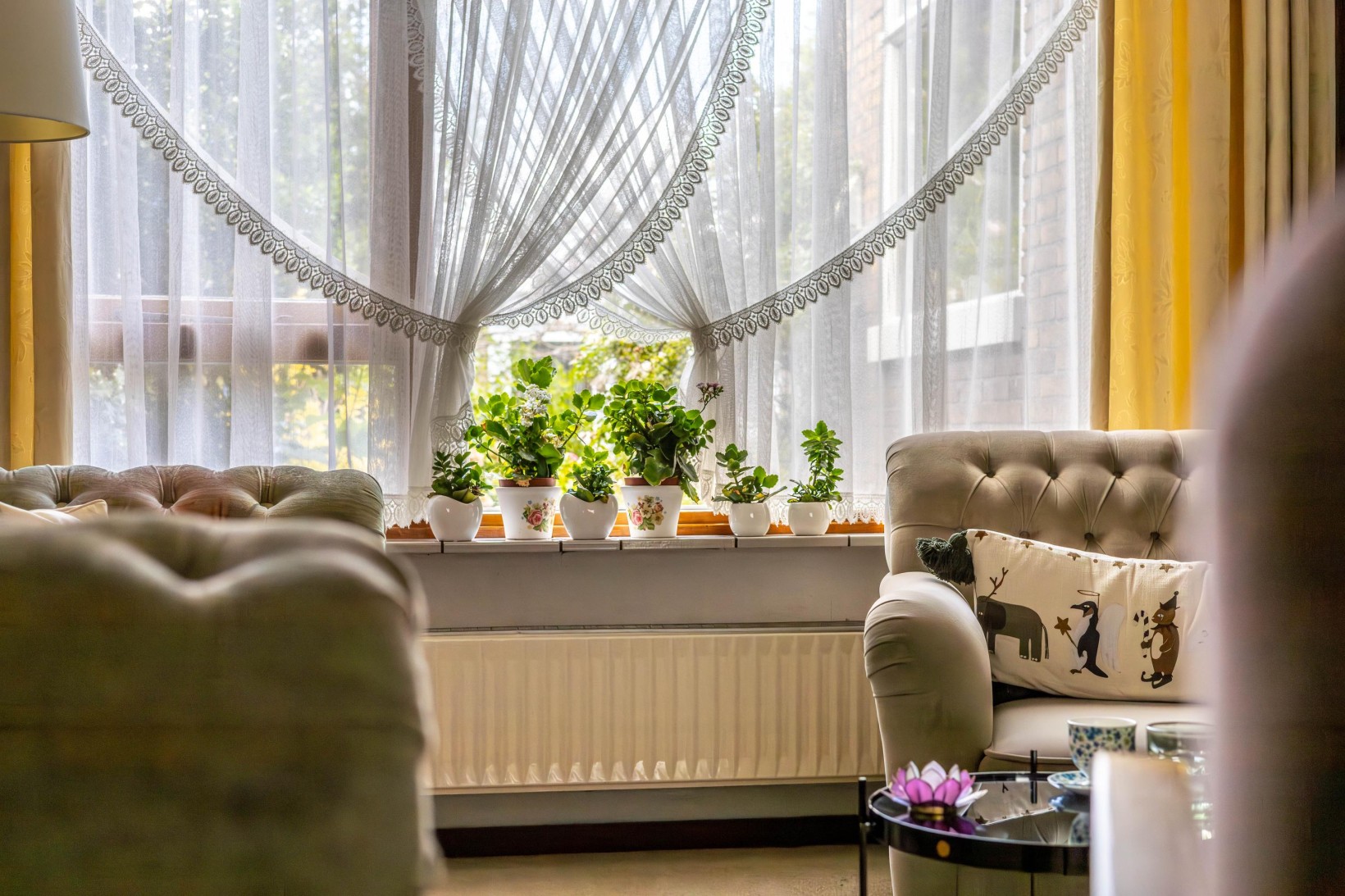 Tussenwoning te koop: Kastanjelaan 18, Beverwijk