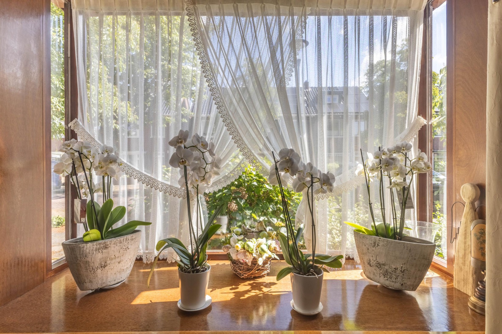 Tussenwoning te koop: Kastanjelaan 18, Beverwijk