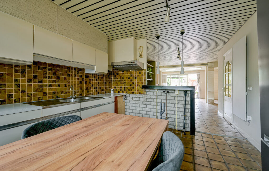 Tussenwoning te koop: Lindenlaan 27, Beverwijk