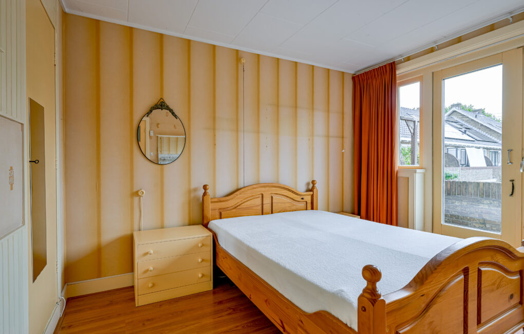 Tussenwoning te koop: Lindenlaan 27, Beverwijk