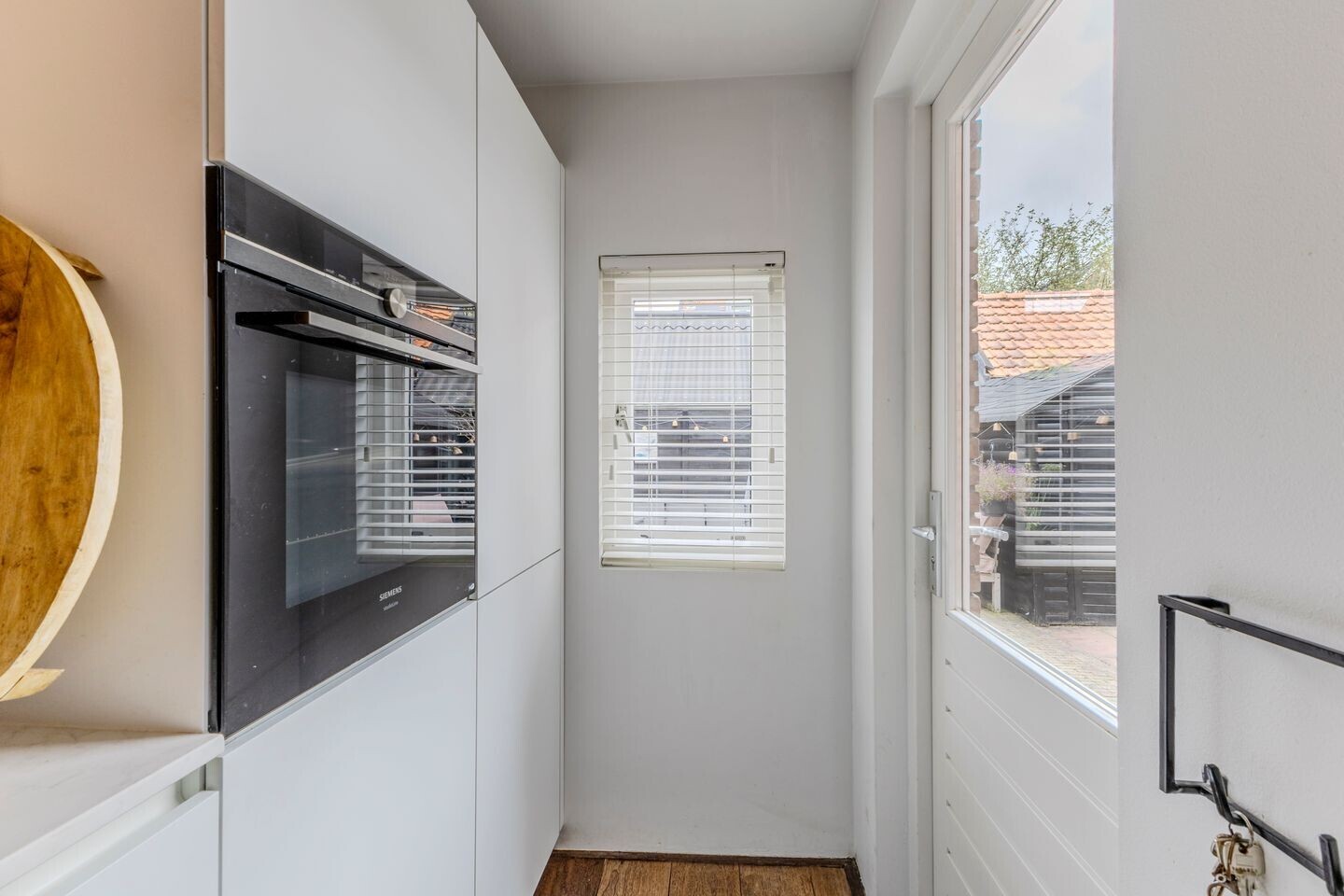 Tussenwoning te koop: Acacialaan 74, Beverwijk