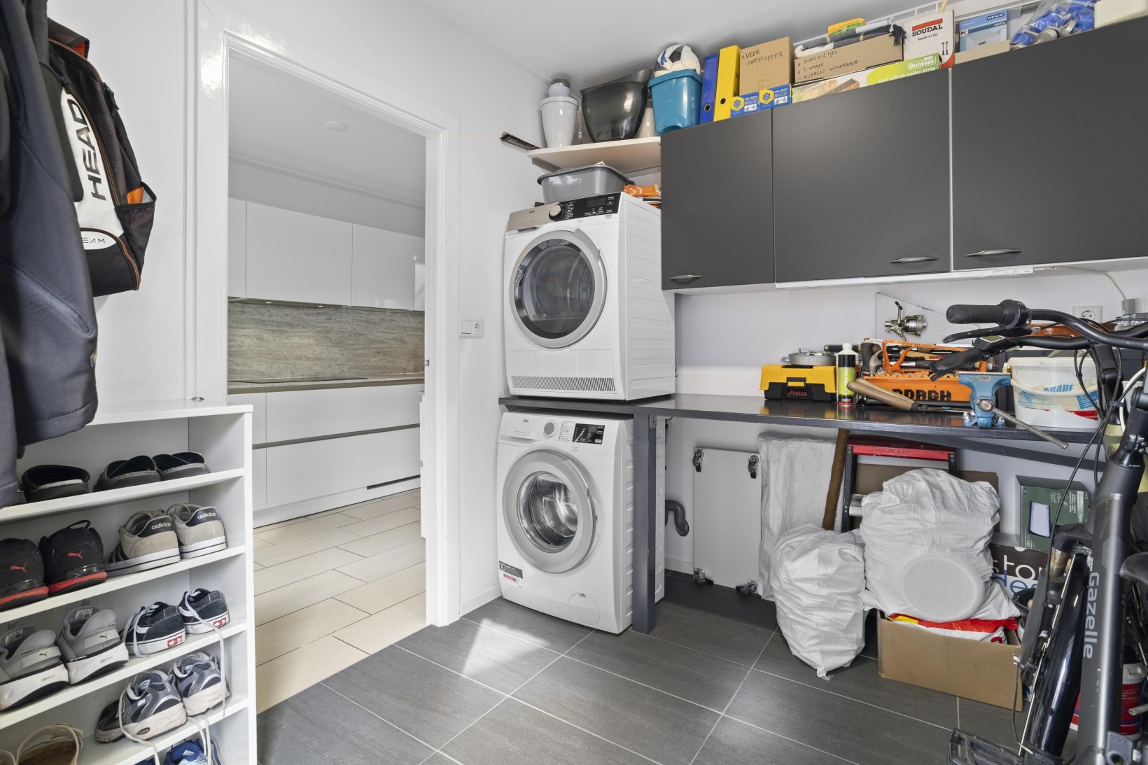 Tussenwoning te koop: Boeweg 6, Beverwijk
