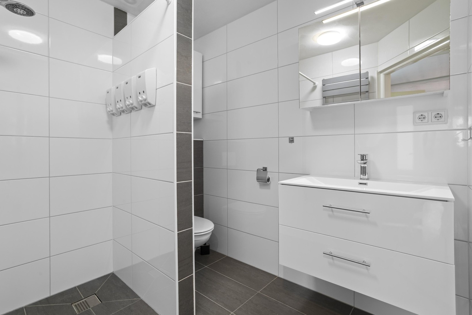 Tussenwoning te koop: Boeweg 6, Beverwijk