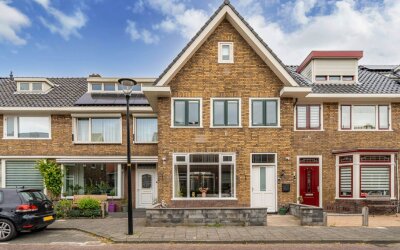 Strick van Linschotenstraat 7