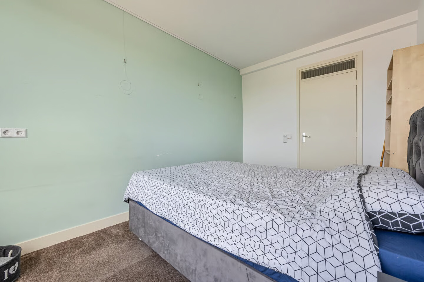 Appartement te koop: Laan van Blois 8, Beverwijk